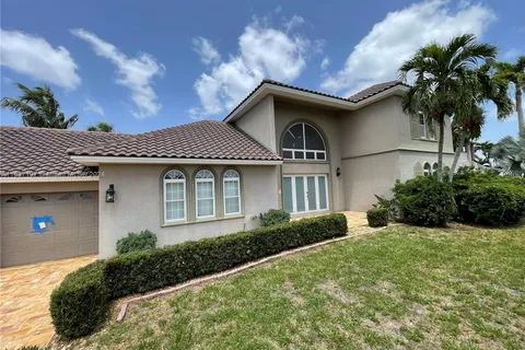 14370 McGregor Blvd, Fort Myers FL 33919