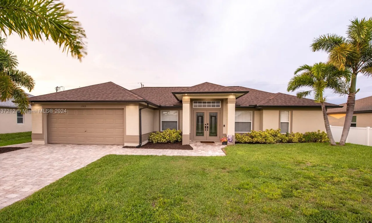 1303 SW 34th St, Cape Coral FL 33914