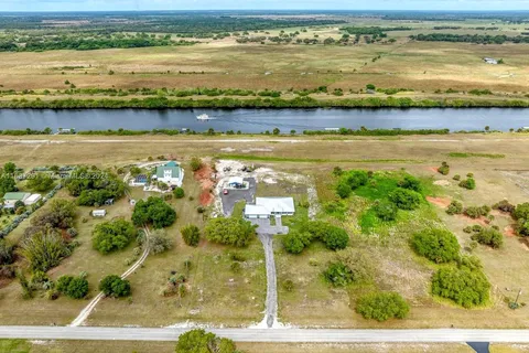 1589 Frontier, Other City - In The State Of Florida FL 33935