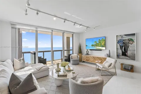 6899 Collins Ave # 801, Miami Beach FL 33141