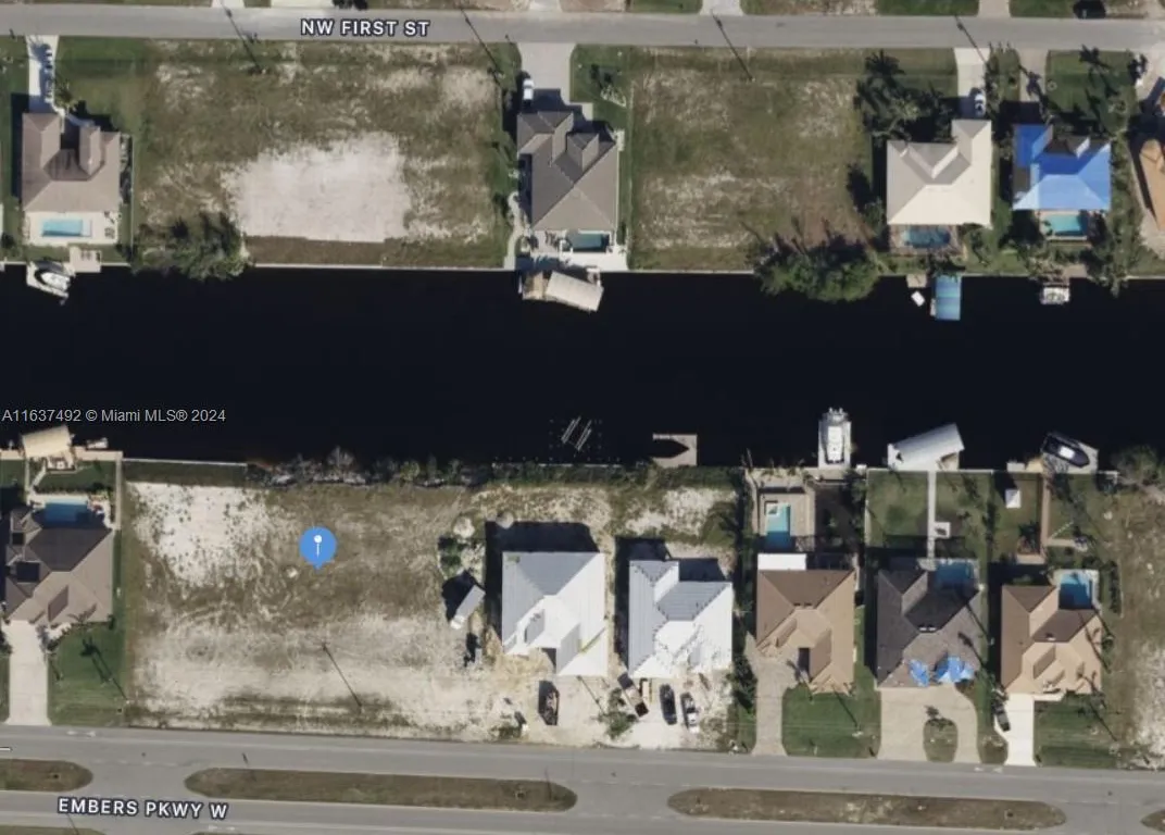 3331 W Embers Pkway W, Cape Coral FL 33993