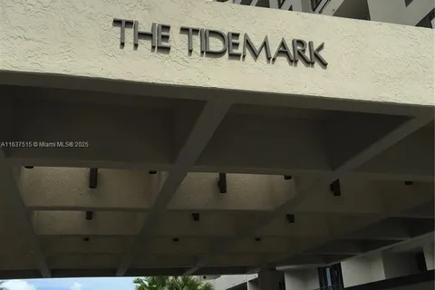 201 Crandon Blvd # 207, Key Biscayne FL 33149