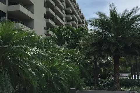 201 Crandon Blvd # 207, Key Biscayne FL 33149