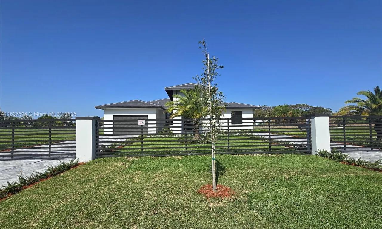 23840 SW 209th Pl, Homestead FL 33031