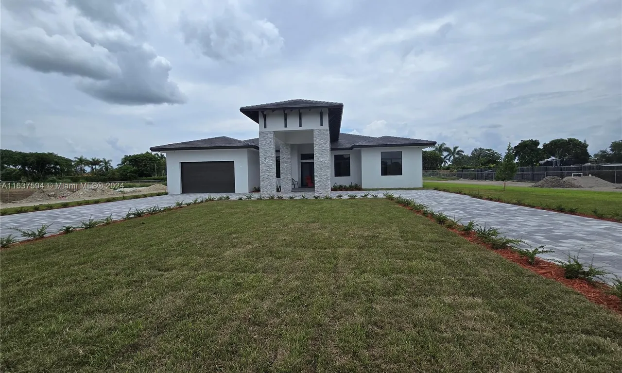 23840 SW 209th Pl, Homestead FL 33031