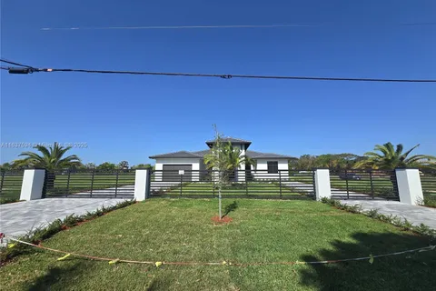 23840 SW 209th Pl, Homestead FL 33031