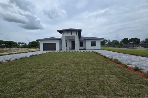 23840 SW 209th Pl, Homestead FL 33031