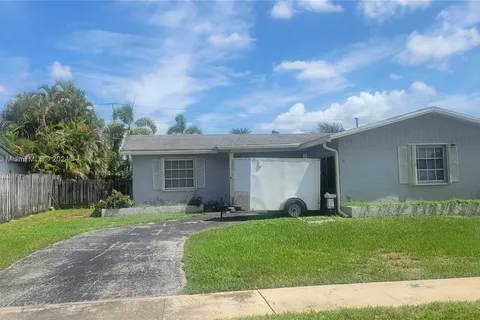 12211 NW 29th Pl, Sunrise FL 33323