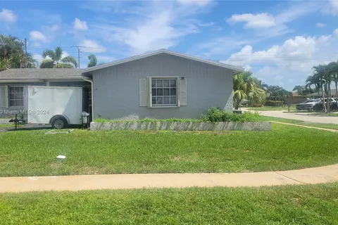 12211 NW 29th Pl, Sunrise FL 33323