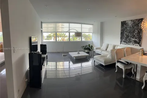 20 Island Ave # 505, Miami Beach FL 33139