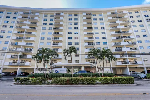 401 Golden Isles Dr # 1103, Hallandale Beach FL 33009