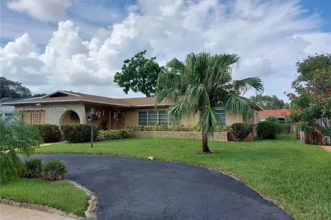 11131 NW 19th St, Pembroke Pines FL 33026