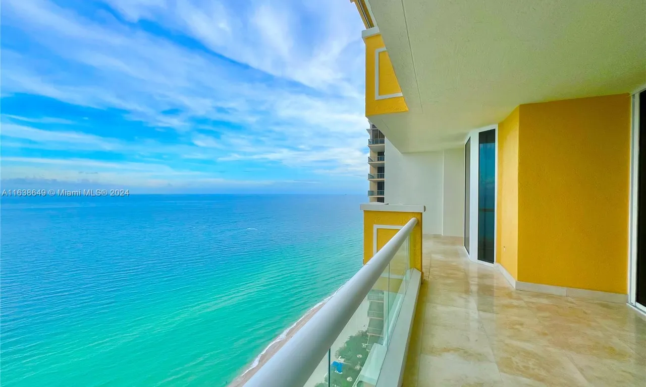 17875 Collins Ave # 4305, Sunny Isles Beach FL 33160