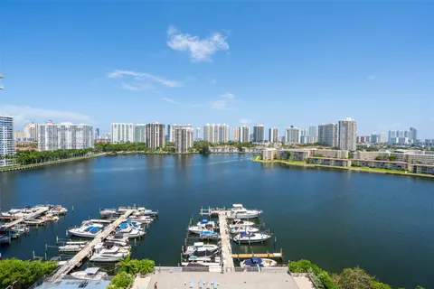 18041 Biscayne Blvd # 1404, Aventura FL 33160