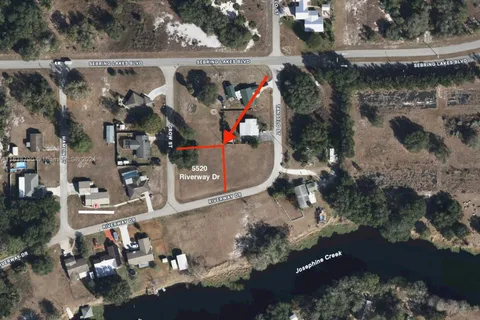 5520 Riverway Dr, Sebring FL 33875