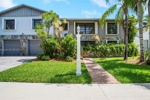 7914 SW 199th Ter, Cutler Bay FL 33189