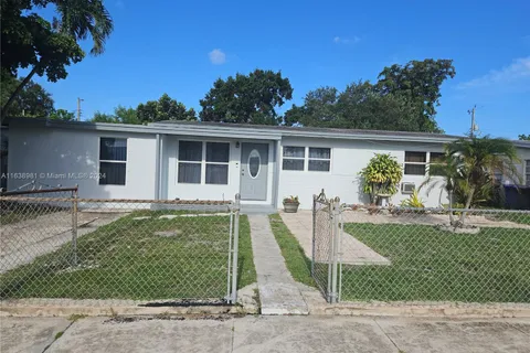 1012 SW 22nd Ter, Fort Lauderdale FL 33312