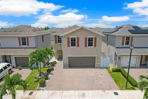 536 NE 6th Pl, Florida City FL 33034