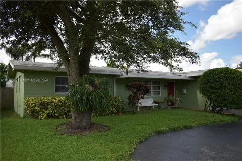 8420 NW 16th St # 1, Pembroke Pines FL 33024