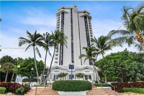 4000 Towerside Ter # 507, Miami FL 33138