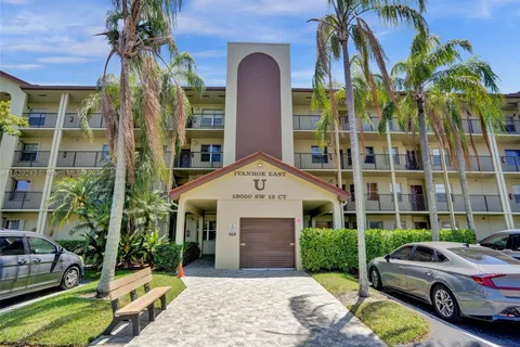 13000 SW 15th Court # 310U, Pembroke Pines FL 33027