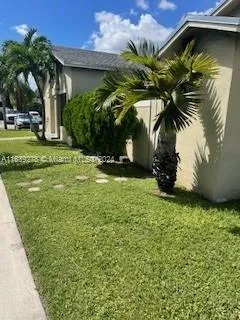 6605 SW 152nd Ct # 40, Miami FL 33193