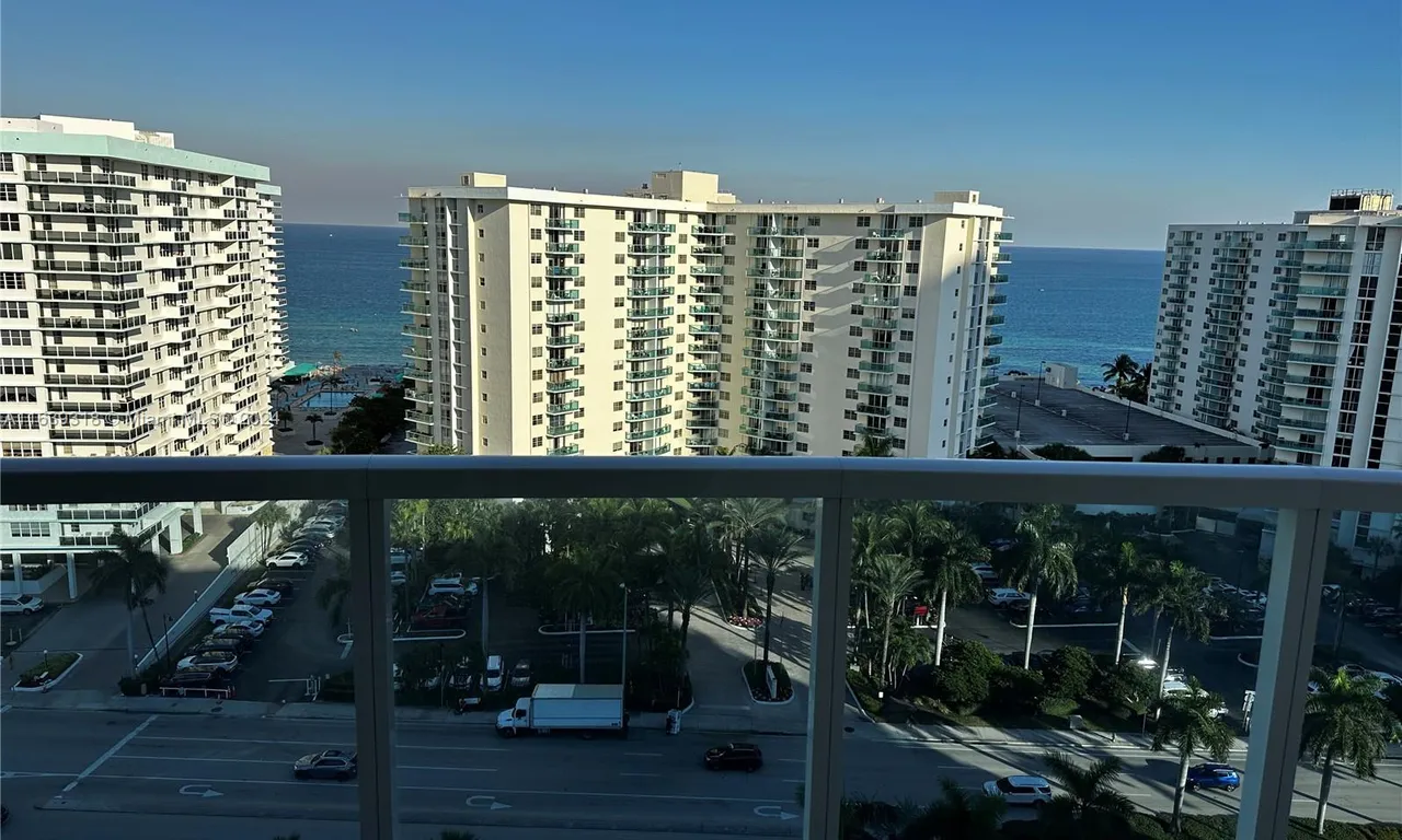 3800 S Ocean Dr # 1518, Hollywood FL 33019