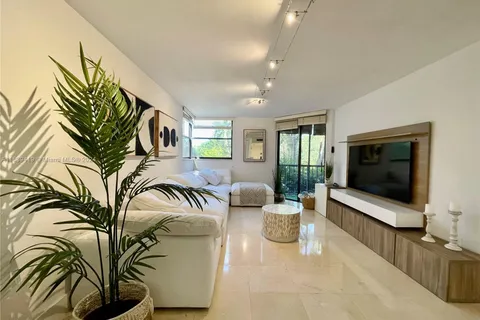 55 Ocean Lane Dr # 2030, Key Biscayne FL 33149