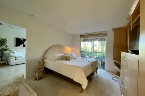 55 Ocean Lane Dr # 2030, Key Biscayne FL 33149