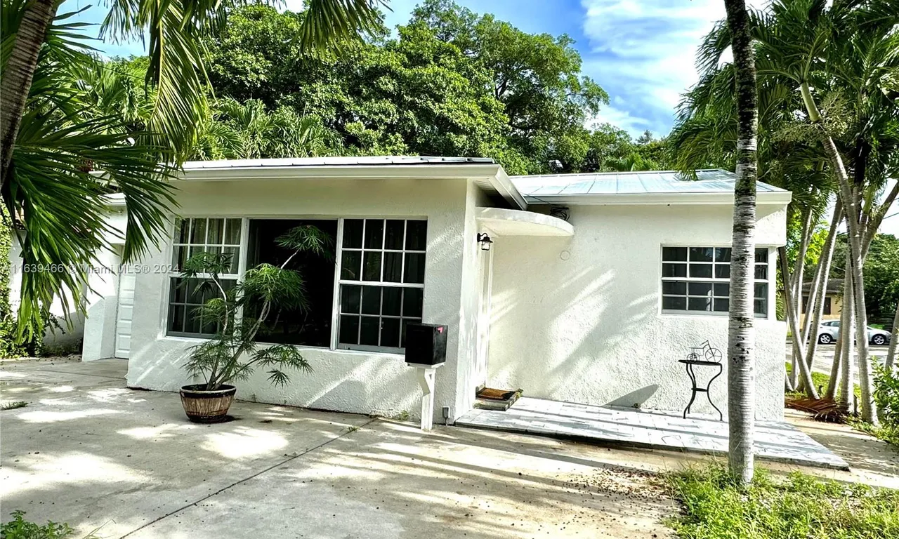 177 NE 86th St # 177, El Portal FL 33138