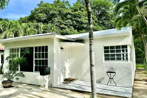 177 NE 86th St # 177, El Portal FL 33138
