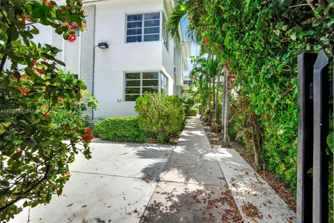 821 Jefferson Ave # 2, Miami Beach FL 33139