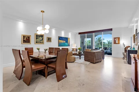 727 Crandon Blvd # 401, Key Biscayne FL 33149