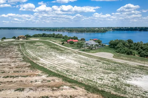 491 Sunset Point Dr Lake Placid, Other City - In The State Of Florida FL 33852