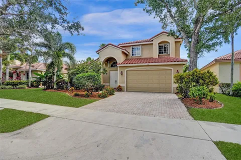 5038 Mallards Ct, Coconut Creek FL 33073