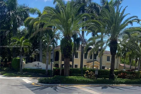 1624 Passion Vine Cir # 2, Weston FL 33326