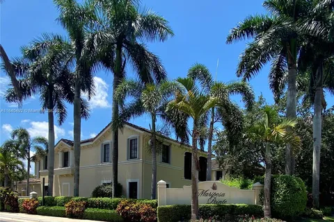 1624 Passion Vine Cir # 2, Weston FL 33326