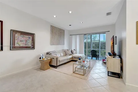 6560 Villa Sonrisa Dr # 1311, Boca Raton FL 33433