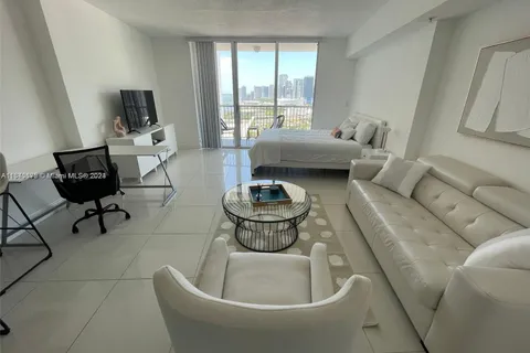 1750 N Bayshore Dr # 2708, Miami FL 33132