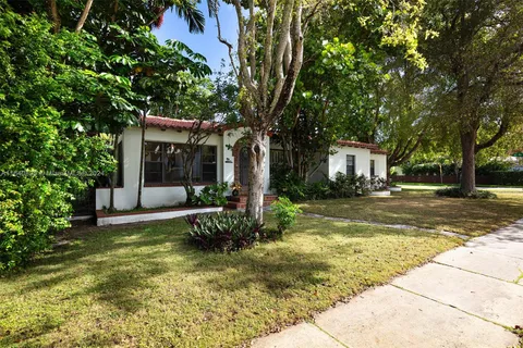 485 NE 96th St, Miami Shores FL 33138