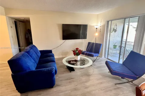 5180 E Sabal Palm Blvd # 239, Tamarac FL 33319