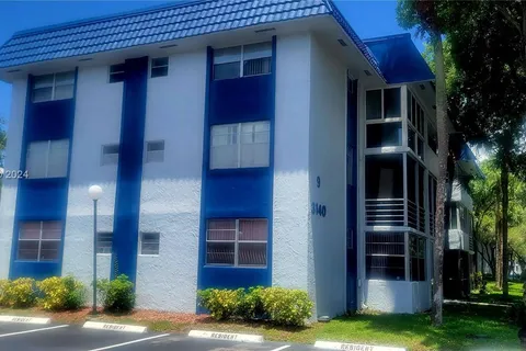 3140 Holiday Springs Blvd # 106, Margate FL 33063