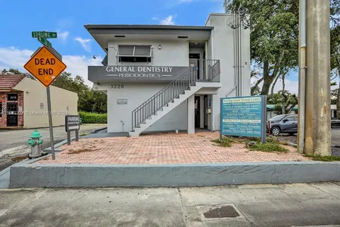 3220 Stirling Rd, Hollywood FL 33021