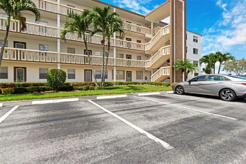 1059 Guildford D # 1059, Boca Raton FL 33434