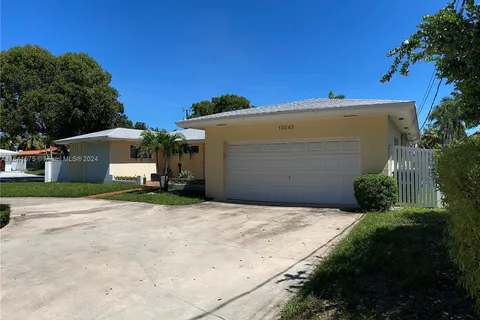 13245 Coronado Dr, North Miami FL 33181