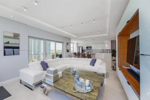 1950 S Ocean Dr # 11E, Hallandale Beach FL 33009