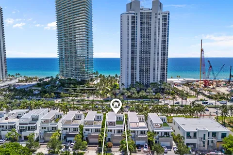 18935 Atlantic Blvd, Sunny Isles Beach FL 33160