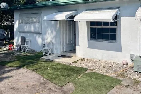 2420 NW 99th Ter, Miami FL 33147