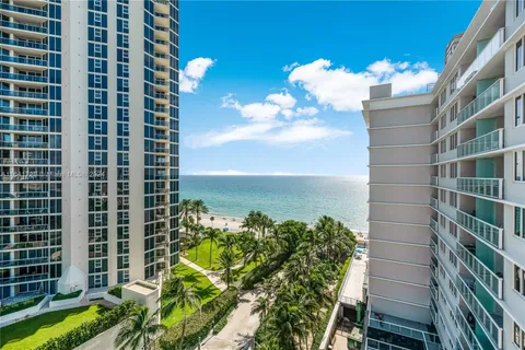 19201 Collins Ave # 826, Sunny Isles Beach FL 33160