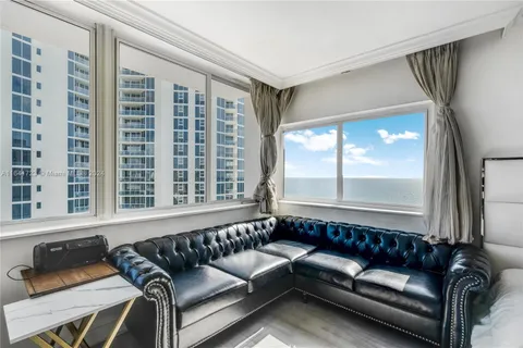 19201 Collins Ave # 826, Sunny Isles Beach FL 33160